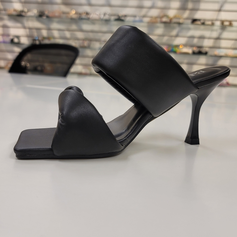 Just In 💓 Dania Black Heel  - Picture 4 of 6